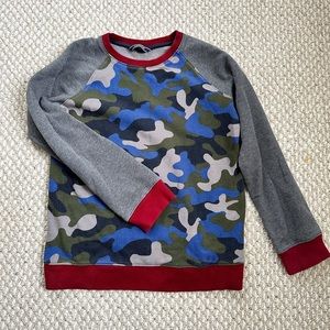 Lands’ End camo sweatshirt kids size Husky L 14H/16H